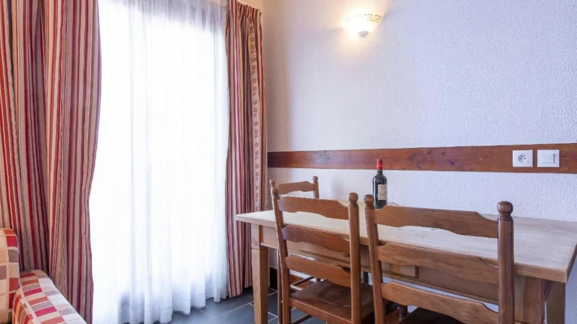 Aparthotel Les Aiguilles De Warens Combloux