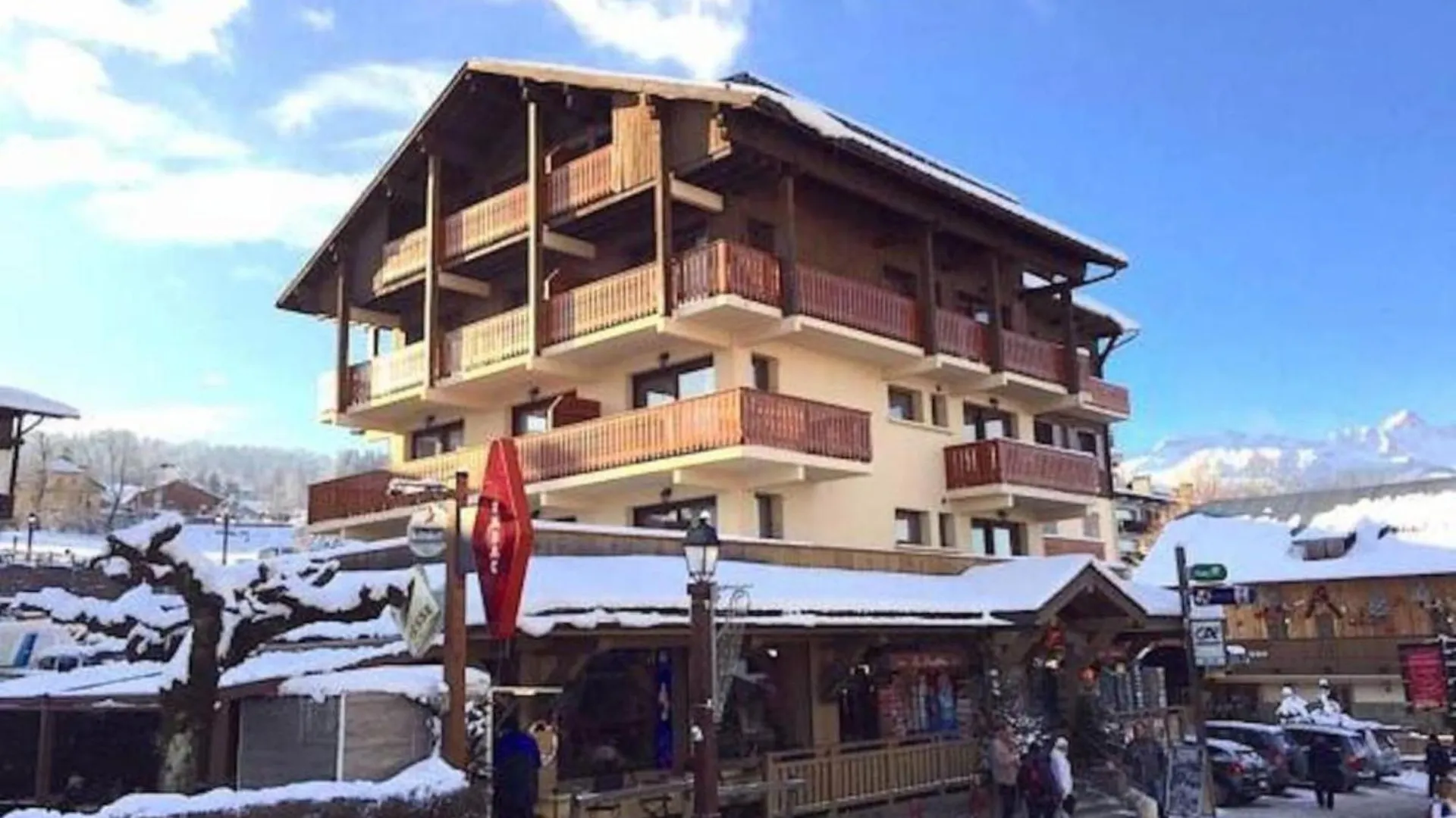 Aparthotel Les Aiguilles De Warens Combloux 3*,