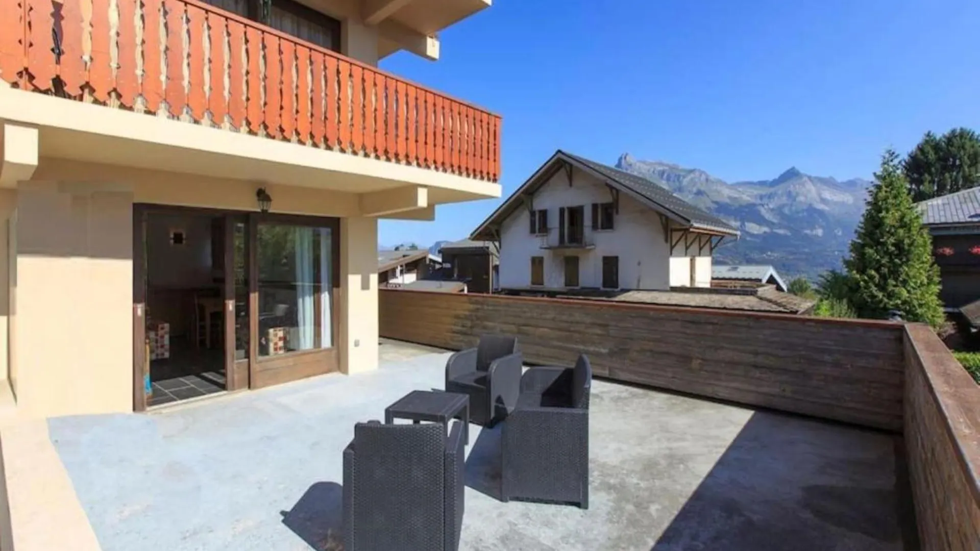 Les Aiguilles De Warens Aparthotel Combloux