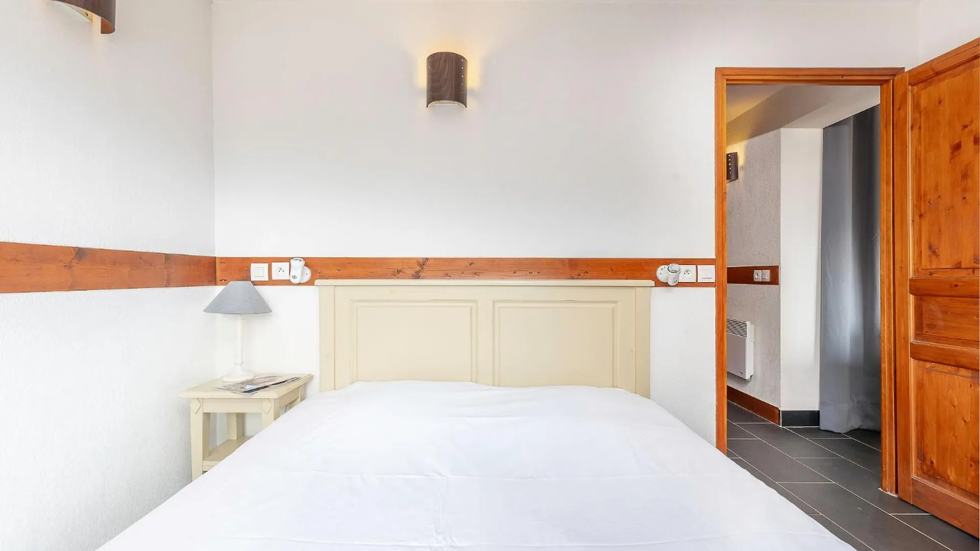 ***  Les Aiguilles De Warens Aparthotel Combloux France